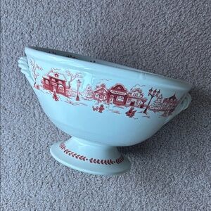 NWT.  Sur La Table Italian Large Christmas Themed Serving Dish. 
Piece 2.